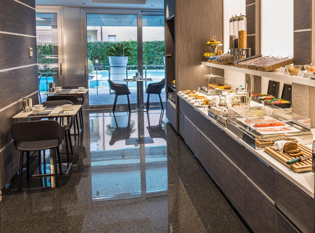 Hotel Imperial Сан-Бенедетто-дель-Тронто Экстерьер фото