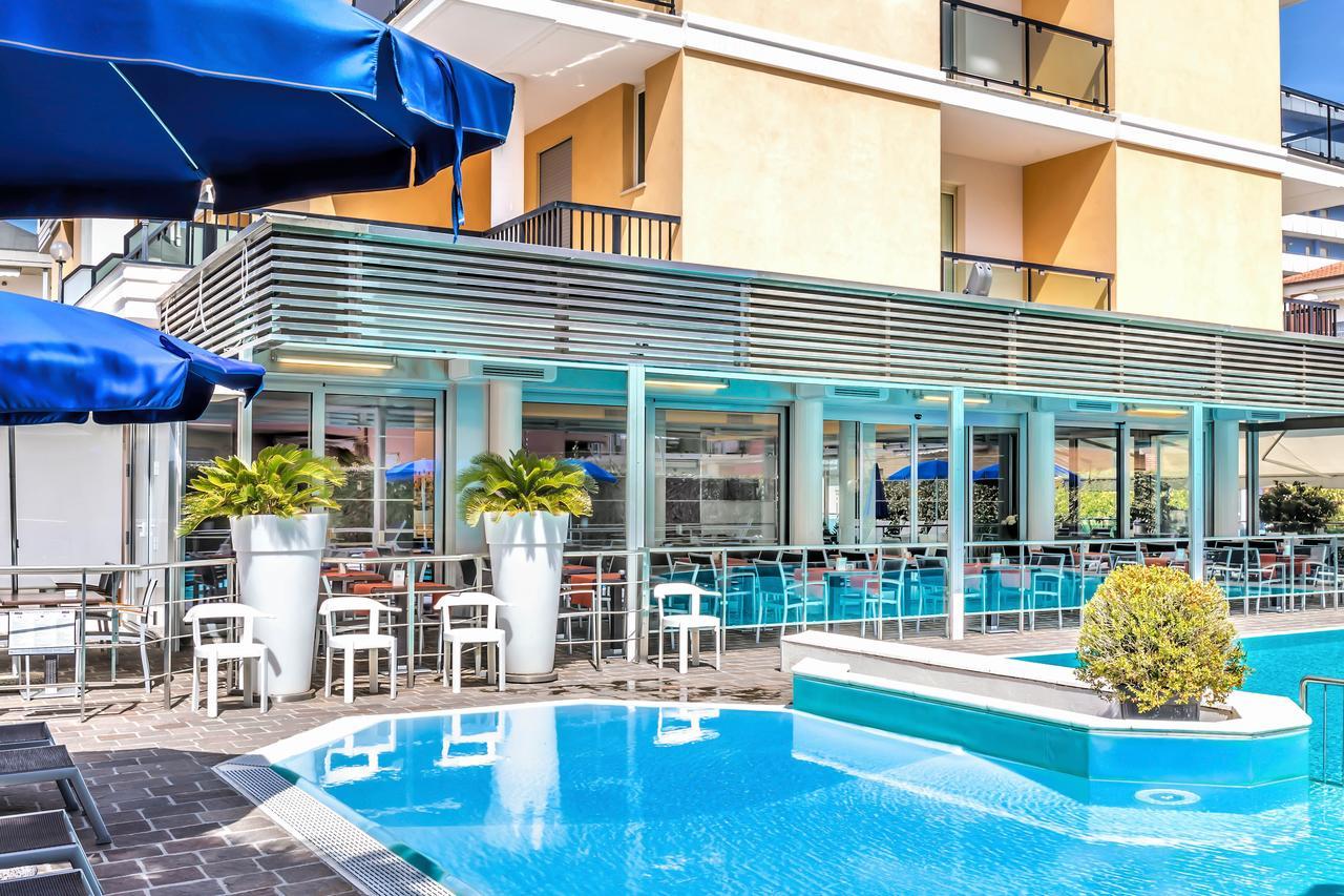 Hotel Imperial Сан-Бенедетто-дель-Тронто Экстерьер фото