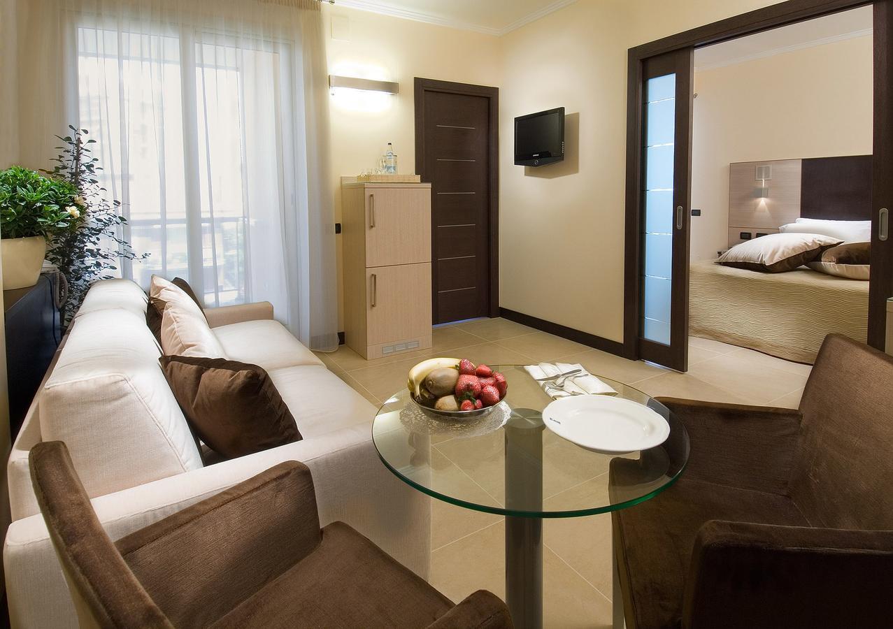 Hotel Imperial Сан-Бенедетто-дель-Тронто Экстерьер фото