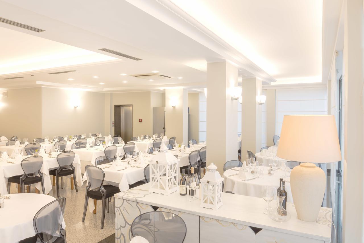 Hotel Imperial Сан-Бенедетто-дель-Тронто Экстерьер фото
