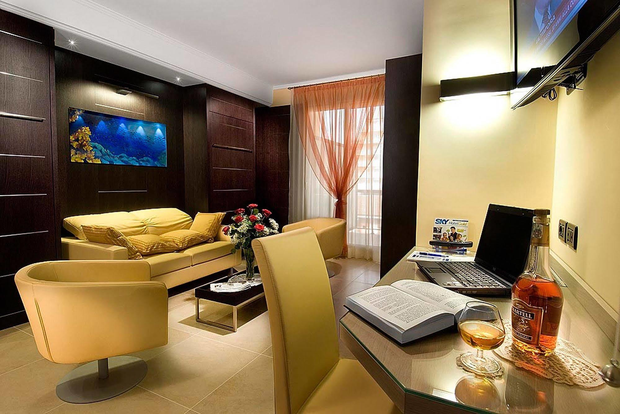 Hotel Imperial Сан-Бенедетто-дель-Тронто Экстерьер фото
